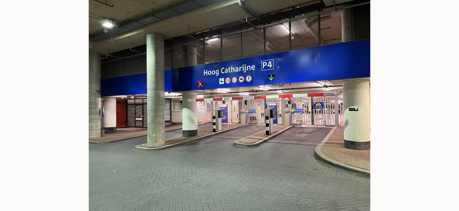 Goedkoop parkeren Utrecht Centrum  Hoog Catharijne P4